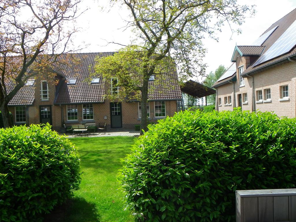 Hotel B - Boskapelhoeve Buggenhout Exterior photo